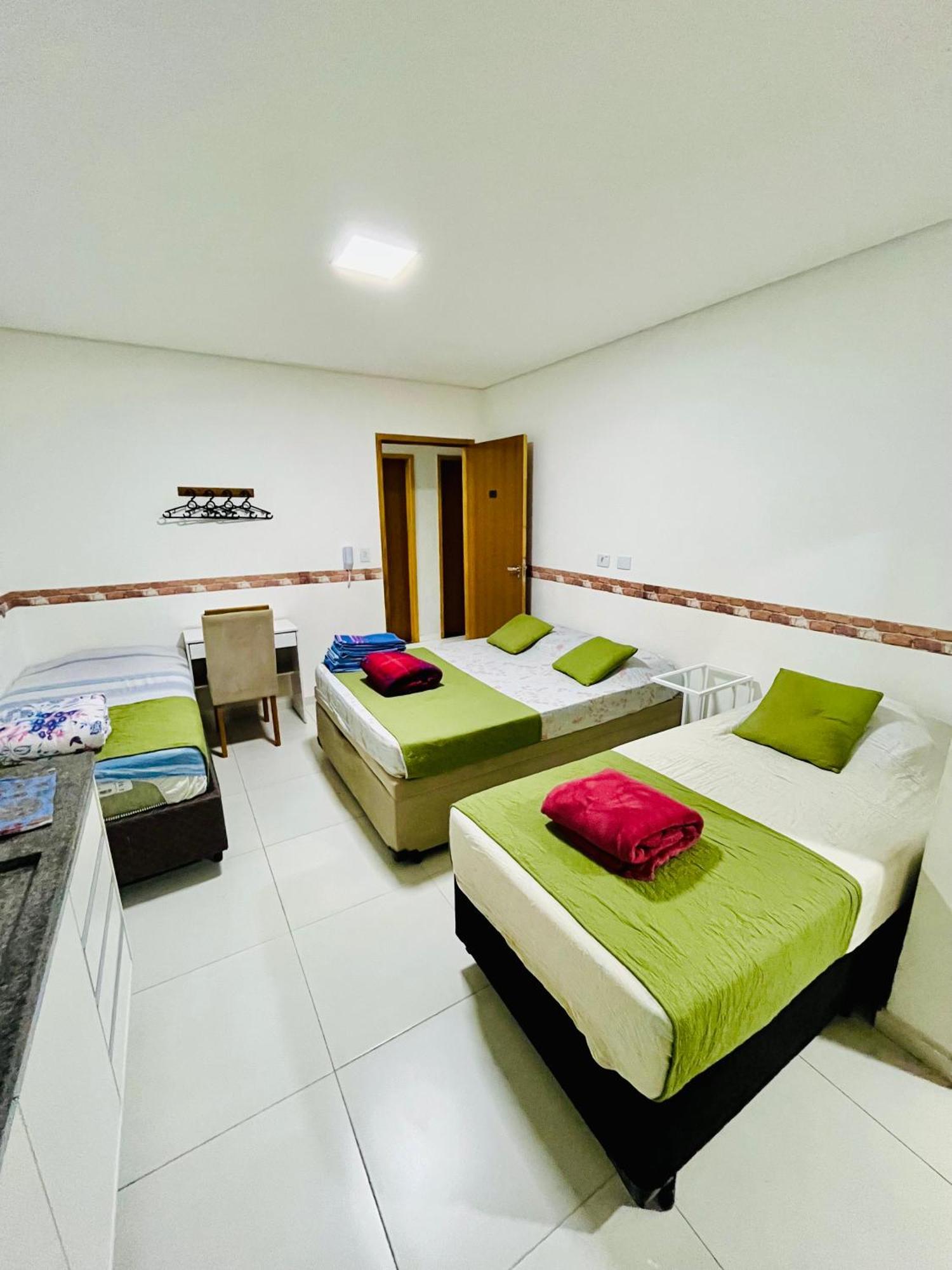 H34 Hotel 瓜卢流斯 外观 照片